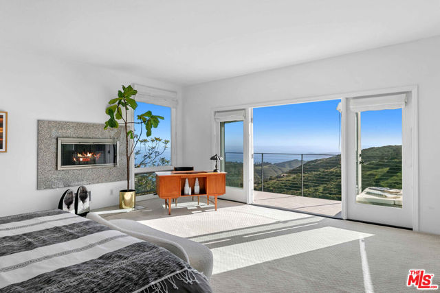 2727 Corral Canyon Road, Malibu CA: https://media.crmls.org/mediaz/cf66c21b-2dde-4737-9742-ef6b382dbebf.jpg