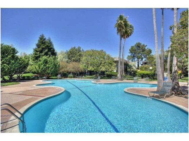 1344 Shelter Creek Lane, San Bruno CA: https://media.crmls.org/mediaz/cf670a78-38ca-43e8-8089-e5b3fd9b1ea5.jpg