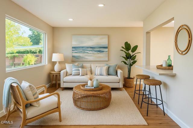 5063 Cypress Lane, Ventura CA: https://media.crmls.org/mediaz/cf676ace-b6d0-40b9-9881-1c75ad0c765c.jpg