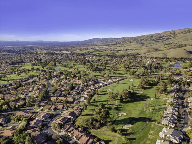 8646 Solera Drive, San Jose CA: https://media.crmls.org/mediaz/cf69c314-342e-42b5-904a-e93b0a439c77.jpg