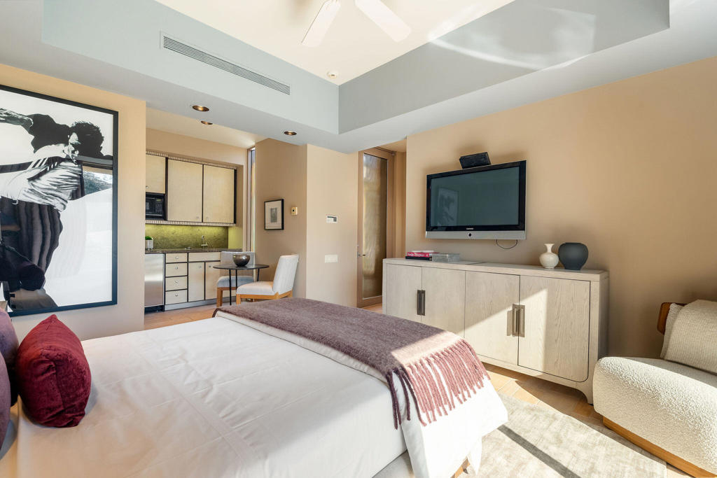 MLS #219145805DA image #40