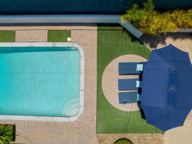 2845 E Wyman Drive, Palm Springs CA: https://media.crmls.org/mediaz/cf6f4c0f-ceb5-4f50-a722-2669c26af71d.jpg