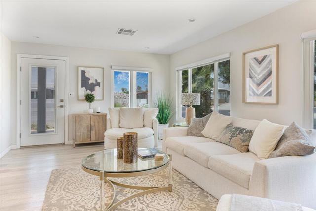 73411 Brown Rabbit Drive, Palm Desert CA: https://media.crmls.org/mediaz/cf7076e5-2b92-4d0d-ae77-aeb3a129aad5.jpg