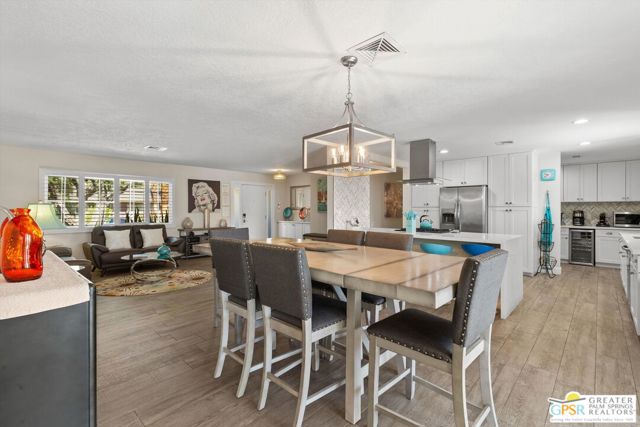 1186 S San Joaquin Drive, Palm Springs CA: https://media.crmls.org/mediaz/cf70c62d-4375-4c6c-a31a-ed1ed5bbeaf1.jpg