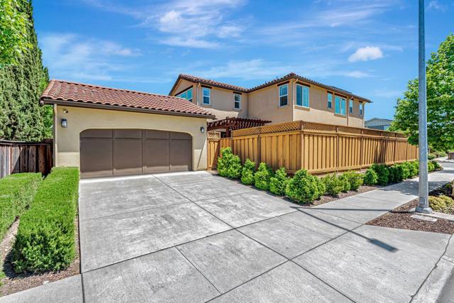 195 Peral Avenue, Morgan Hill CA: https://media.crmls.org/mediaz/cf70e27b-5090-4aaa-8e8b-1c5299f99ed6.jpg