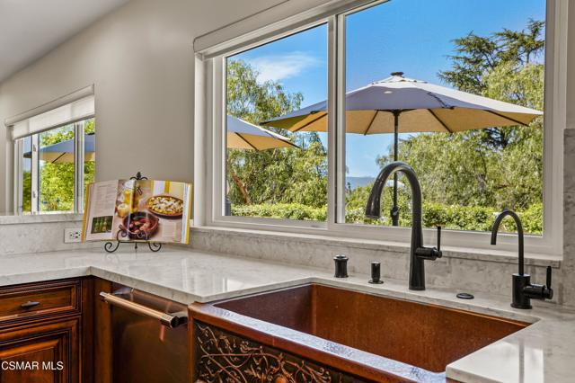 863 Falmouth Street, Thousand Oaks CA: https://media.crmls.org/mediaz/cf719bf0-743c-48fa-933b-8c4b69fc5769.jpg