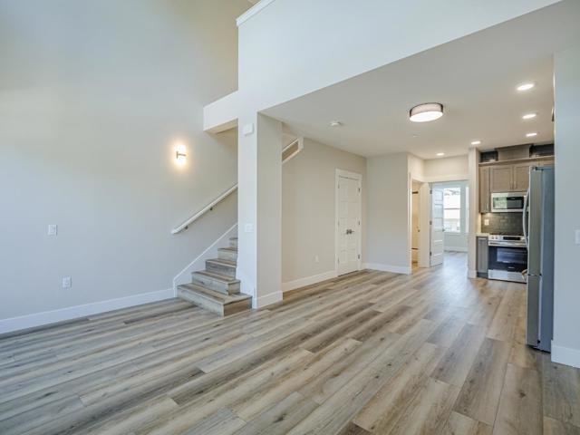 116 Aptos Village Way, Aptos CA: https://media.crmls.org/mediaz/cf72ff3d-0a4b-42ce-8dd9-a66e343e5c9a.jpg