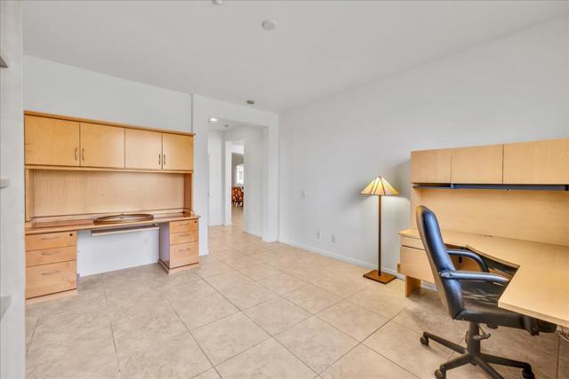 1745 Hot Springs Way, Palm Springs, CA 92262