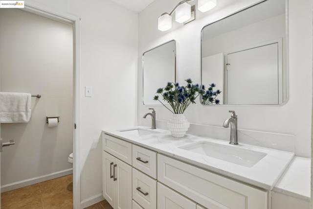 934 Bancroft Rd, Concord CA: https://media.crmls.org/mediaz/cf735e9c-893d-4268-abbb-f94d39fc1674.jpg