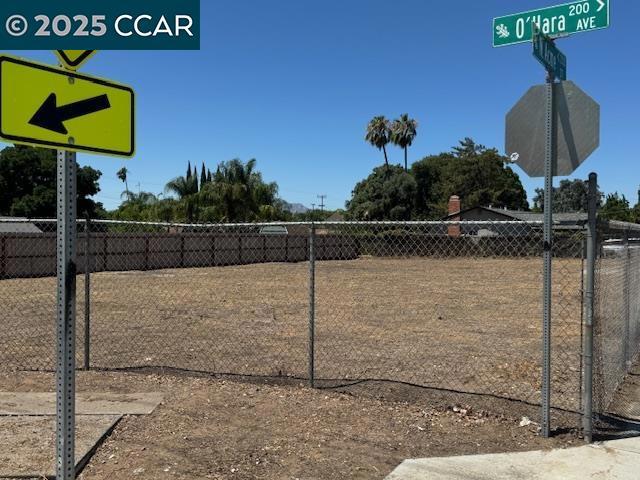 201 Ohara, Oakley CA: https://media.crmls.org/mediaz/cf737d28-db1e-4b2f-9b59-e6de7d6939e9.jpg