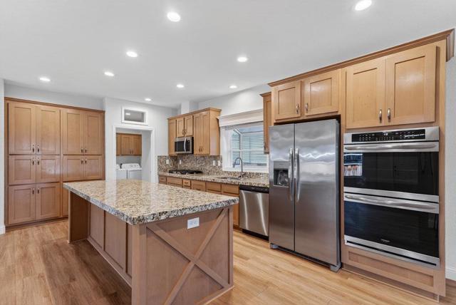 34 Primrose Street, Aptos CA: https://media.crmls.org/mediaz/cf73e7e1-18ae-453f-a7e3-d32f9853e487.jpg