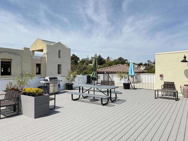 400 San Benito Street, Hollister CA: https://media.crmls.org/mediaz/cf73ef6e-0008-4eac-8843-f27d3202b982.jpg