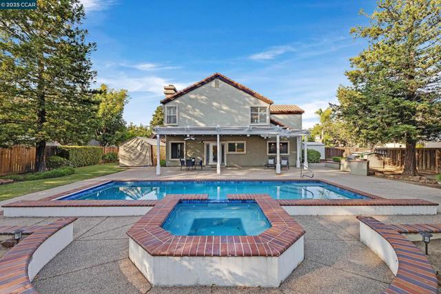 1340 Breakwater Way, Brentwood CA: https://media.crmls.org/mediaz/cf749d69-6746-496c-a68f-e7dee8c8d5bb.jpg