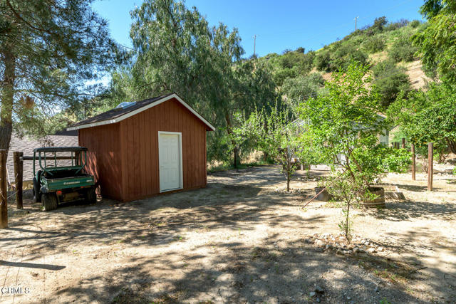 Detail Gallery Image 32 of 75 For 11461 Riverwood Dr, Sunland,  CA 91040 - 3 Beds | 2 Baths