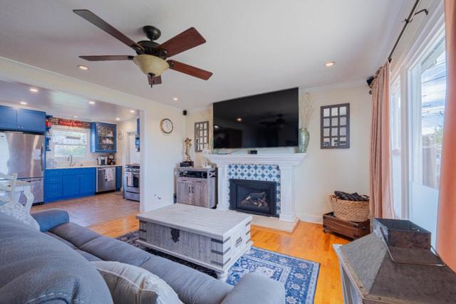 2080 Buchanan Street, Seaside CA: https://media.crmls.org/mediaz/cf778970-9d56-4a13-b1f7-5843ce9e814d.jpg