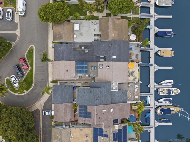 9 Catpaw Cape, Coronado CA: https://media.crmls.org/mediaz/cf77dc4e-2c0b-4c8c-a6c4-b496e8fe36e3.jpg