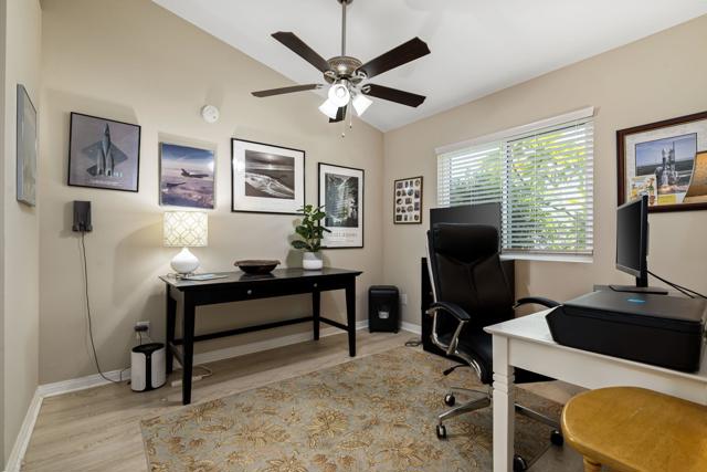 44125 Calico Circle, La Quinta CA: https://media.crmls.org/mediaz/cf78afe0-fb28-48d5-8e11-7bb3036bd21a.jpg