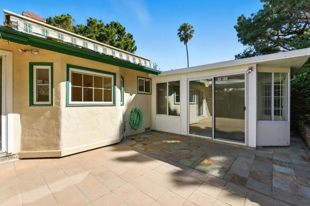 271 41st Avenue, San Mateo CA: https://media.crmls.org/mediaz/cf78e6c7-a474-4faf-8956-54a6bcd8ac0f.jpg
