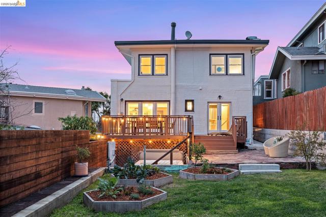 Image 20 of 58 For 685 Calmar Ave