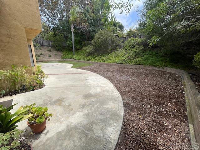 3533 Sitio Baya, Carlsbad CA: https://media.crmls.org/mediaz/cf7a0b66-db99-4d1d-a979-30aa60f74e9d.jpg