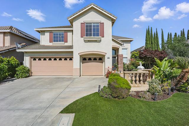 4038 Emerald Isle Lane, San Jose CA: https://media.crmls.org/mediaz/cf7a1153-b412-4cfd-a781-197aaccd0bc4.jpg