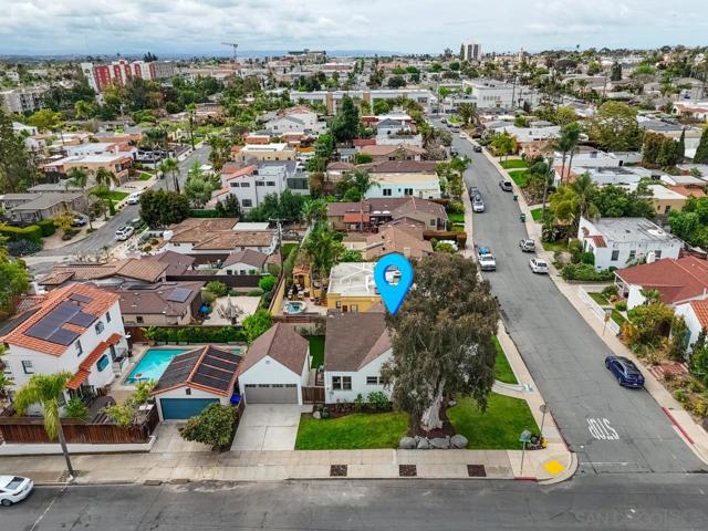 4597 Vista St, San Diego CA: https://media.crmls.org/mediaz/cf7bb822-20cf-43b2-9bbb-a6b9c38dc1a6.jpg
