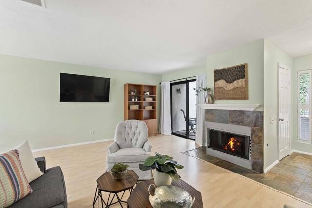 4535 Chateau Drive, San Diego CA: https://media.crmls.org/mediaz/cf7c6bda-c247-4ad2-9107-e9cf3ae0192b.jpg