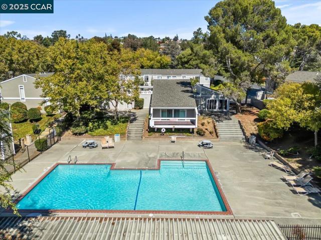 900 Southampton Rd, Benicia CA: https://media.crmls.org/mediaz/cf7cba9b-9f08-4f57-b03e-d8cda18de5f2.jpg