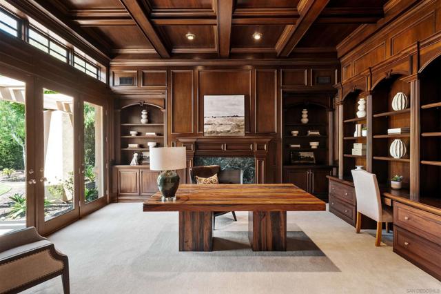 4695 Rancho Verde Trl, San Diego CA: https://media.crmls.org/mediaz/cf7cdd4a-f857-4a6c-a8ea-56c9cd1cfcf1.jpg