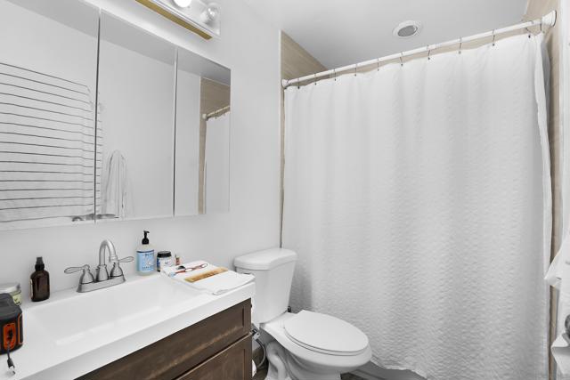 3943 Ingraham St, San Diego CA: https://media.crmls.org/mediaz/cf7d13b0-6a53-4f66-ad18-e66e66b30bb1.jpg