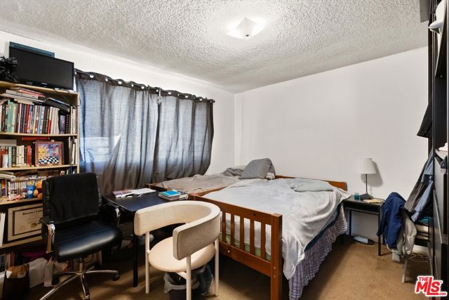 1825 Purdue Avenue, Los Angeles CA: https://media.crmls.org/mediaz/cf7db49a-d81d-41e0-bba9-a2d731d010f9.jpg