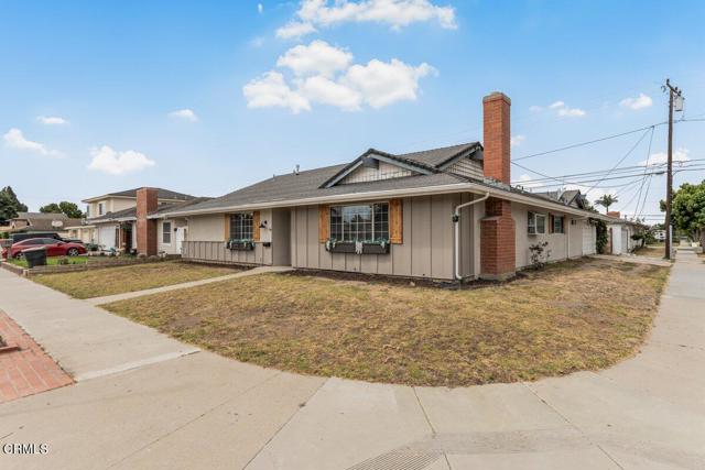 1431 Lakehurst Street, Oxnard CA: https://media.crmls.org/mediaz/cf7df939-e663-4127-95b0-662a354171f1.jpg