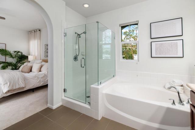 3428 Filoli Circle, Carlsbad CA: https://media.crmls.org/mediaz/cf7e8939-08f4-4b82-8330-8048b881ebfa.jpg