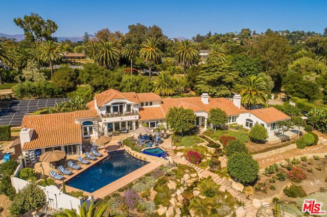 1601 Alisa Estate, Santa Barbara CA: https://media.crmls.org/mediaz/cf7f101a-b7b4-40a8-92a1-3ea3cd4ee505.jpg