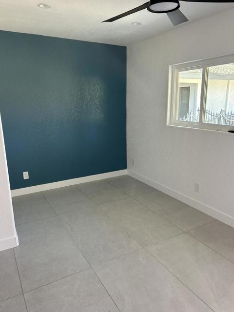 44635 San Carlos Avenue, Palm Desert CA: https://media.crmls.org/mediaz/cf80ba0a-08bb-45de-afd7-e9827d819bf6.jpg