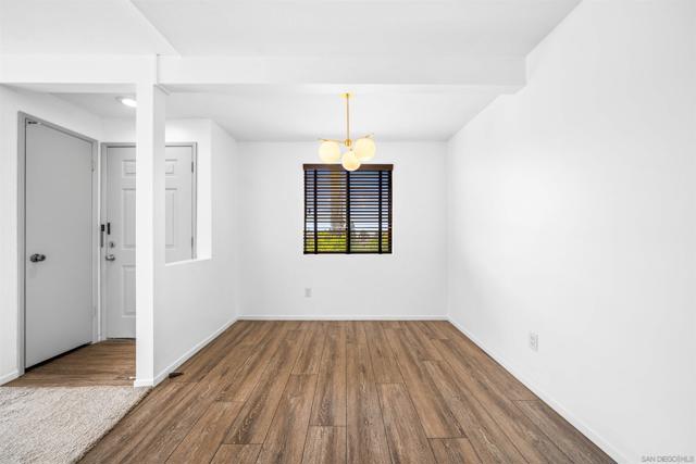 9302 Twin Trails Dr, San Diego CA: https://media.crmls.org/mediaz/cf81d7fc-fb1f-4653-bb34-ed894ae93828.jpg