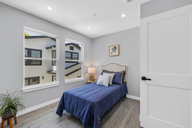 35 Arch Street, Redwood City CA: https://media.crmls.org/mediaz/cf821fed-b36c-4ccc-a2e2-066c2672c018.jpg