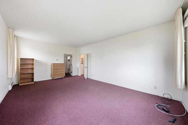 3900 Balboa Street, San Francisco CA: https://media.crmls.org/mediaz/cf82c5fe-e61d-4dee-a59b-57eb5280bcce.jpg