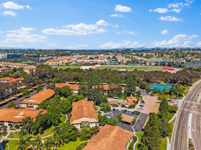 12550 Carmel Creek Rd, San Diego CA: https://media.crmls.org/mediaz/cf83806b-00db-44c8-9fed-1f7afeeae46e.jpg