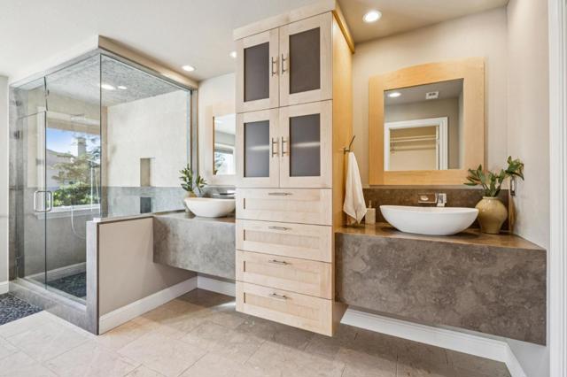 62 Spyglass Court, Half Moon Bay CA: https://media.crmls.org/mediaz/cf83b039-ac09-46ef-8b17-7841c9c34626.jpg