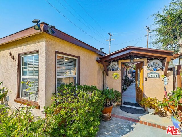 3645 Beethoven Street, Los Angeles CA: https://media.crmls.org/mediaz/cf84335f-6df1-47f2-b085-abfb2b9222c3.jpg