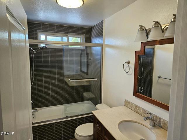 Detail Gallery Image 10 of 16 For 3220 Altura Ave #226,  La Crescenta,  CA 91214 - 1 Beds | 1 Baths