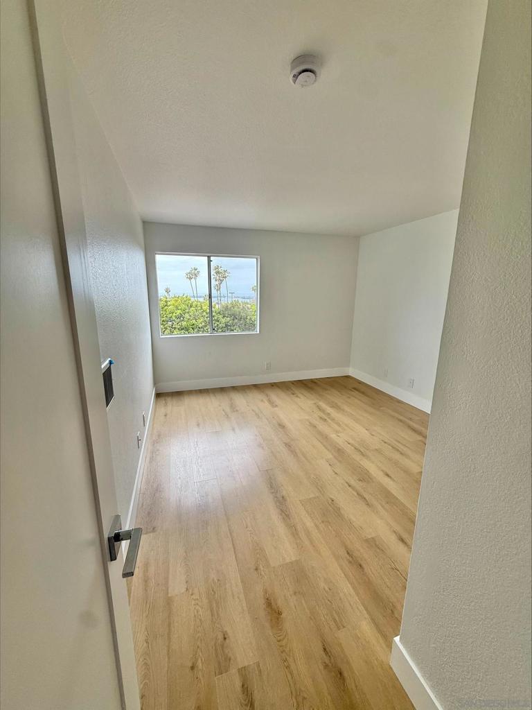 3020 Cowley Way - photo 10