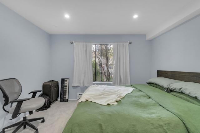 5202 Shelter Creek Lane, San Bruno CA: https://media.crmls.org/mediaz/cf860613-c768-49bd-9934-849b5c281d36.jpg