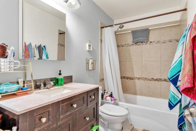 Detail Gallery Image 27 of 40 For 9555 Cottonwood Ave #E,  Santee,  CA 92071 - 2 Beds | 1/1 Baths