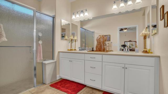 1467 Chestnut Hill Drive, Manteca CA: https://media.crmls.org/mediaz/cf8752d0-a55b-4db7-9aa4-9e166d3b8817.jpg