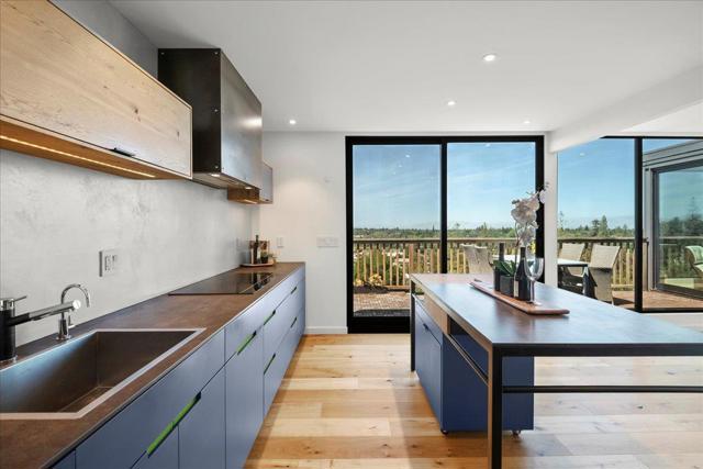 25 Grove Street, Los Gatos CA: https://media.crmls.org/mediaz/cf878566-573c-41f8-a801-bce5501d192b.jpg