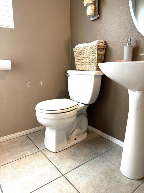 Detail Gallery Image 13 of 36 For 33510 Cedar Creek Ln, Lake Elsinore,  CA 92532 - 4 Beds | 2/1 Baths