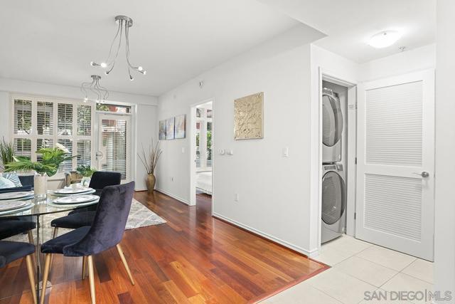 1431 Pacific Hwy, San Diego CA: https://media.crmls.org/mediaz/cf8938e4-69c5-44e0-8933-8d4d9b0ebb9b.jpg