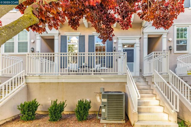 3744 Whitworth Dr, Dublin CA: https://media.crmls.org/mediaz/cf893f89-bd8a-496c-8301-d536cd236b4c.jpg